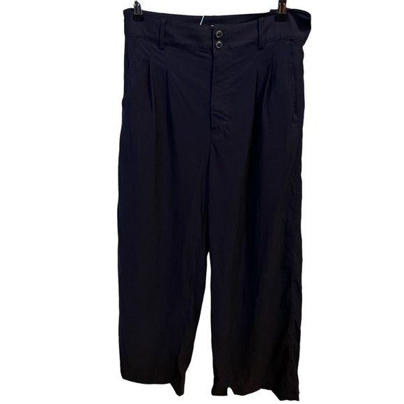MADEWELL ~ Drapey Pleated Wide Leg Pants in Deep Navy Size 8 Viscose Polyamide - Picture 5 of 13